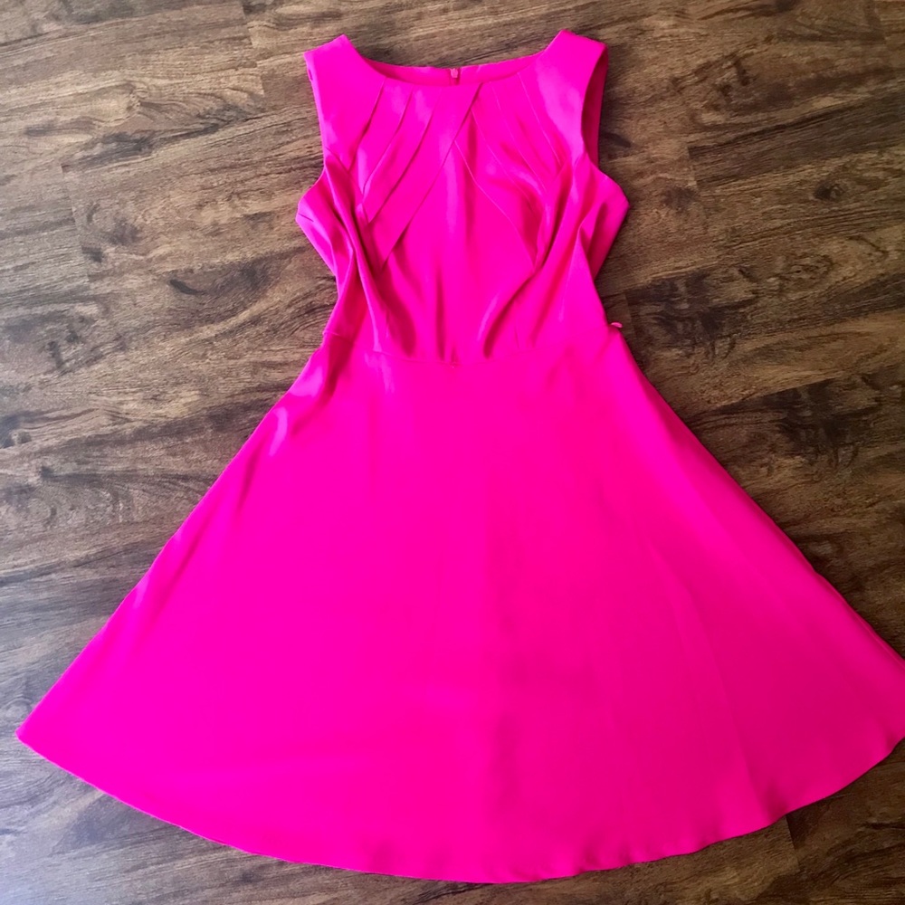 Vibrant pink dress from Dress Barn; Sz 4. No belt
